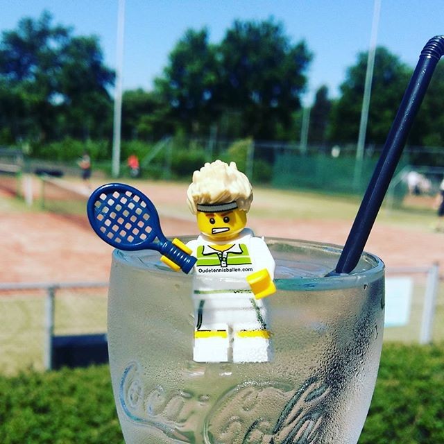 Oudetennisballen.com • Instagram